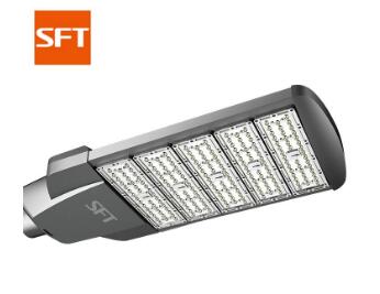 路燈廠(chǎng)家代理前景廣闊的原因有哪些